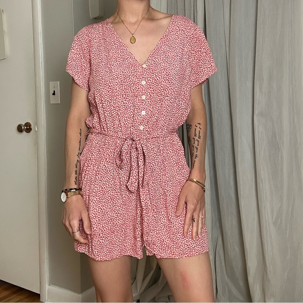 GAP Pink/Red and White Summer Romper Size Small